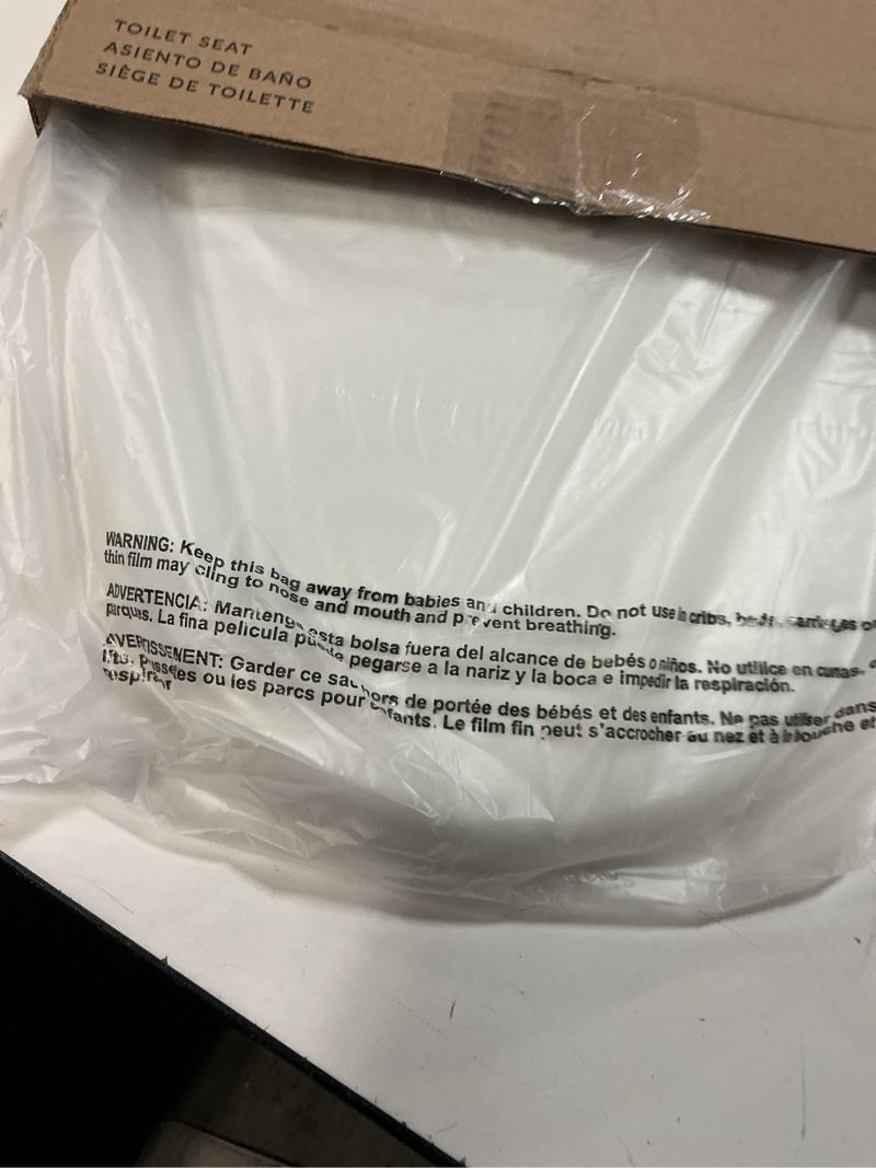 Condition photo showing Good Condition for Bemis 7300SLEC Slow Close Toilet Seat, Easy Clean Hinges and Durable Plastic Seat, Made in USA, Elongated, White