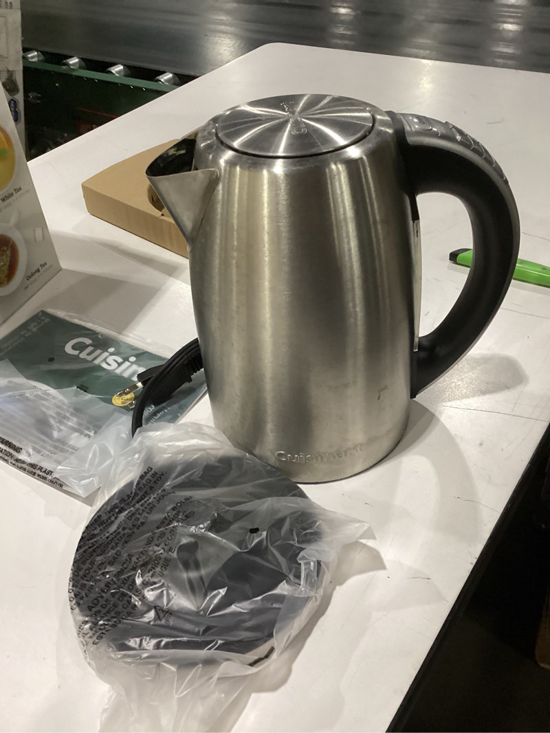 Condition photo showing Good Condition for cuisinart perfectemp cordless electric kettle with preset temperature controls