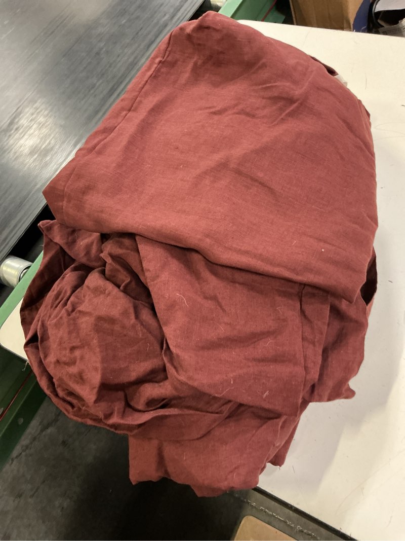 Condition photo showing Good Condition for european linen duvet cover, king/cal king, burgundy