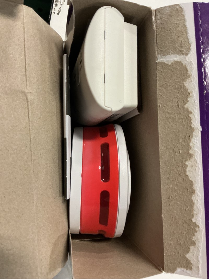 Condition photo showing New/Like New for kidde battery-operated 4-inch smoke detector & carbon monoxide value pack  batteries included