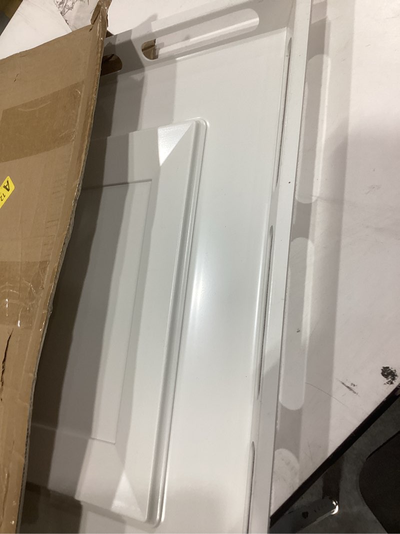 Condition photo showing Good Condition for 4-way ceiling air diverter 24"x24", air diverter for 2'x2' ceiling grid, tool-free installation, airflow redirector for offices, classrooms, and commercial spaces white- 1 pc