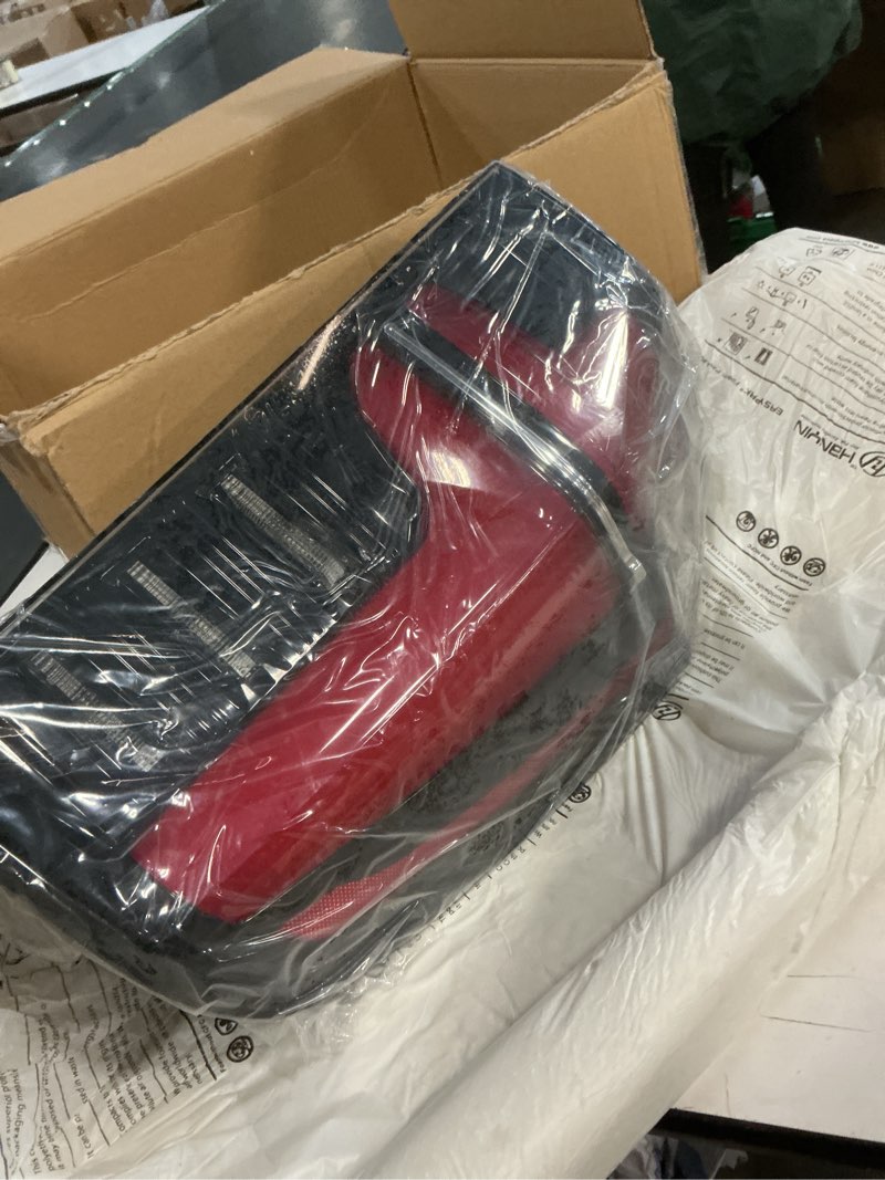 Condition photo showing Good Condition for LED Tail Light Rear Lamp Assembly Compatible for 2025 Chevy Suburban Tahoe Right Passenger Side 85050857 85742165 Right (Passenger Side)