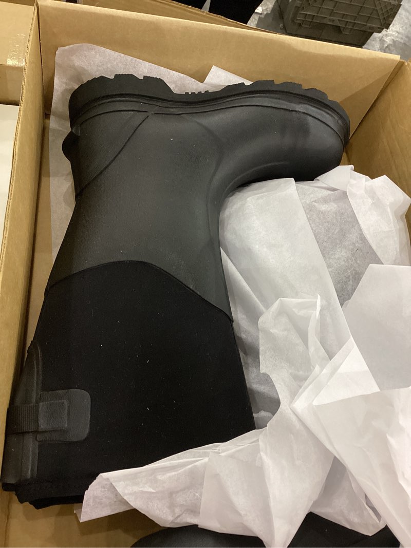 Rain boots Sz 6