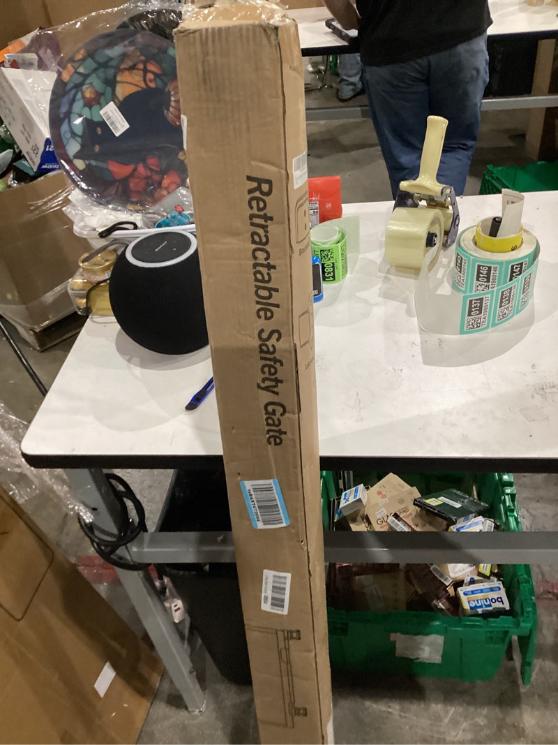 retractable baby gate