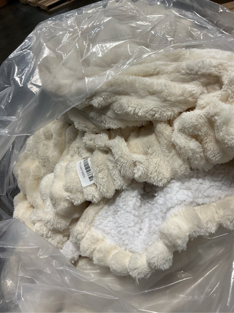 Condition photo showing As Is for heated blanket electric blanket 62"x84", soft flannel sherpa electric throw with 5 heating level & 12 times setting, heated throw with overheating protection, machine washable (beige) beige 62" x 84"