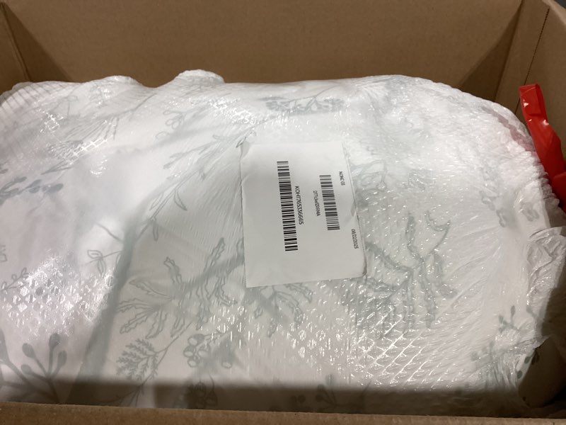 KAREVER Sage Botanical Comforter Set Full White and Green Floral Plant Bedding Comforter Set Girls Blanket Rustic Leaf Blossom Women White Farmhouse Comforter Full Floral White Sage Full(80''*90'') SIMILAR BUT NOT EXACT