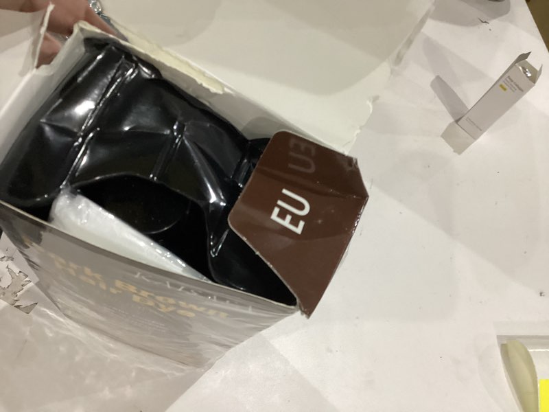 Condition photo showing Good Condition for Dark Brown Hair Dye Shampoo 3 in 1, Hair Color Shampoo for Women and Men, Hair Dye to Cover Gray Hair, Herbal Ingredient Shampoos for Grey Hair Coverage 500ml (Dark Brown)
