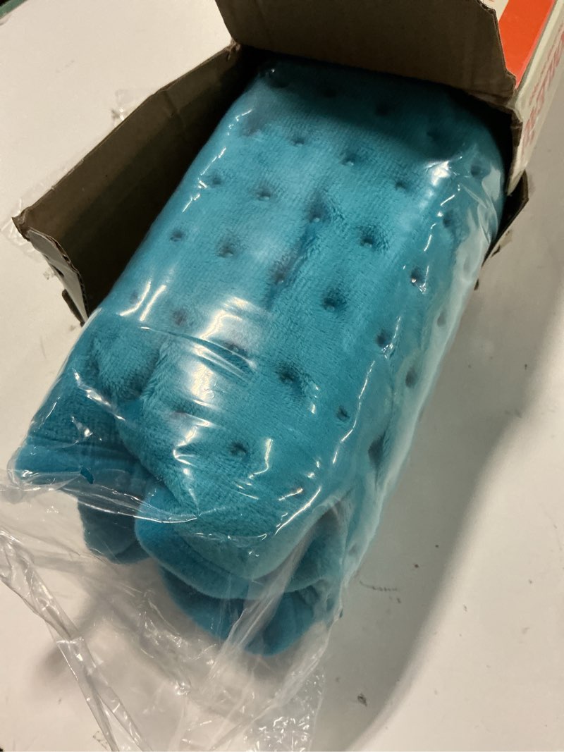 Condition photo showing Good Condition for Boileau Electric Heating Pad for Back Pain and Period Cramps Relief, 17"x33" Extra Large XXXL, 3 Heating Levels Heat Pad with 2-Hour Auto Shut Off, Gifts for Women and Mom, Blue