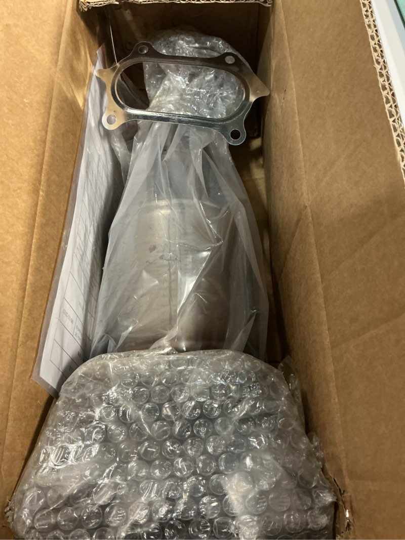 Condition photo showing New/Like New for Catalytic Converter Compatible with Honda Accord 2013 2014 2015 2016 2017, CR-V CRV 2015 2016 2.4L L4 Catalytic Convertor (EPA Compliant) Honda Accord 2013-2017