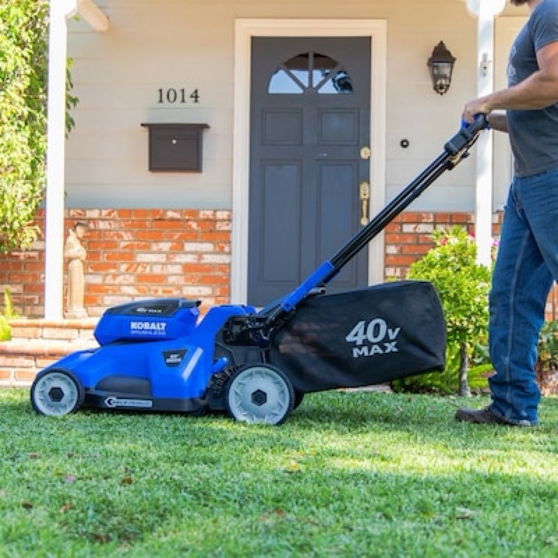 kobalt 40-volt 21-in self-propelled battery walk mower only
