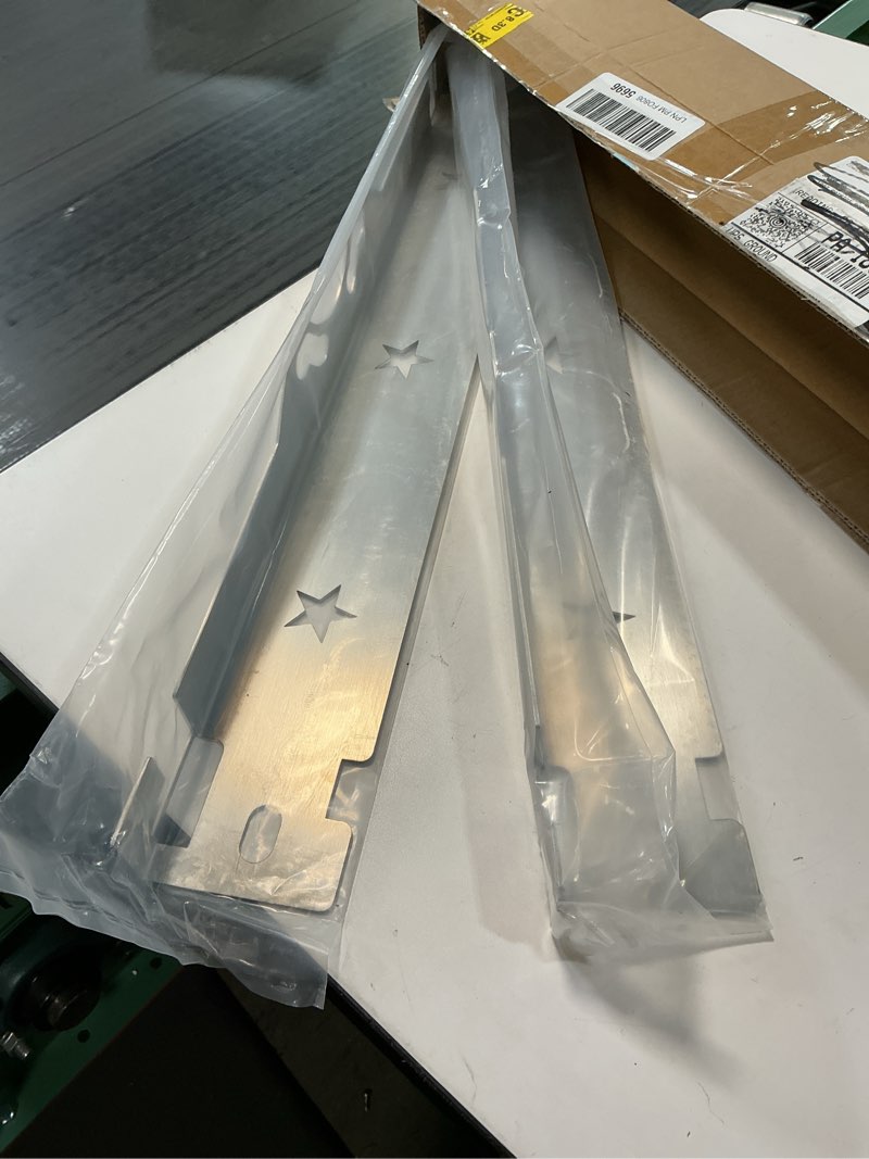 Condition photo showing Good Condition for 2 pcs premium wheel alignment tool plate with hanging holes, stainless steel toe alignment tool plates, silver