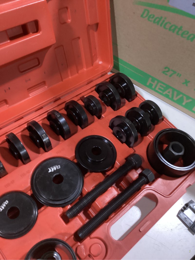 Condition photo showing Good Condition for Orion Motor Tech Wheel Bearing Press Kit for Front Wheel Drive Bearing Removal & Installation, 24pc Wheel Bearing Puller Tool Set with Sliding Screws Universal Bushings Sleeves Storage Case RED,BLACK