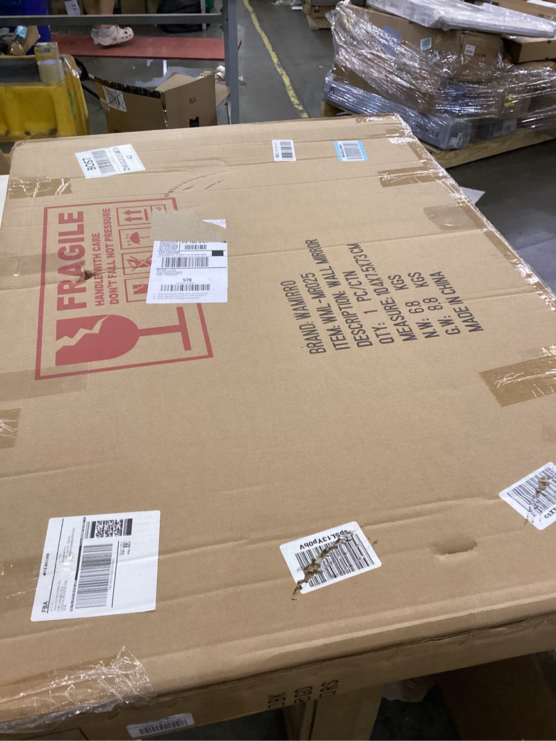 Condition photo showing New/Like New for WAMIRRO Ornate Gold Mirror,Vintage Arched Baroque Antique Mirorrs for Living Room/Hallway/Fireplace/Bathroom/Entryway 24"X36" Gold 36"L x 24"W