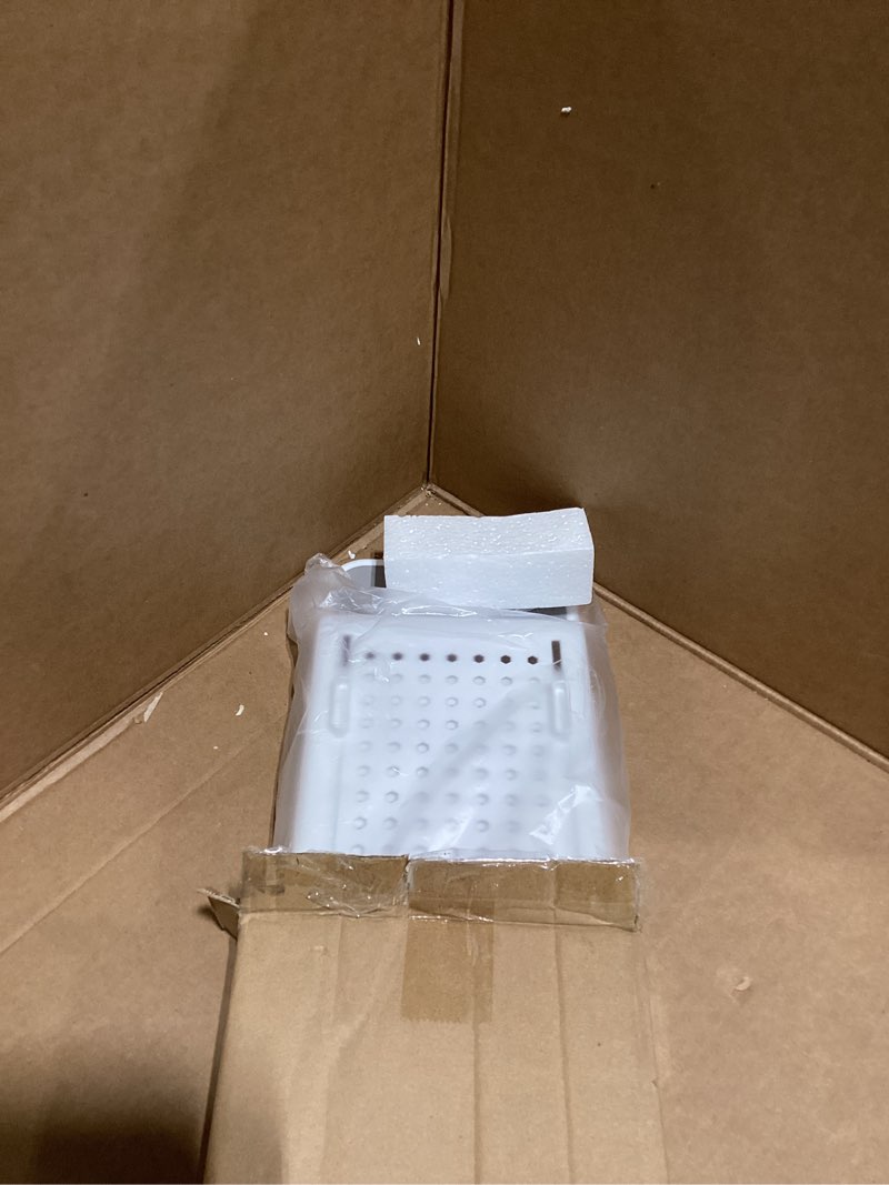 Condition photo showing Good Condition for Bath Tub Tray - Stretchable, Strong Load-Bearing, Plastic, Anti-Slip Design - Ultimate Bathtub Caddy Tray (White)