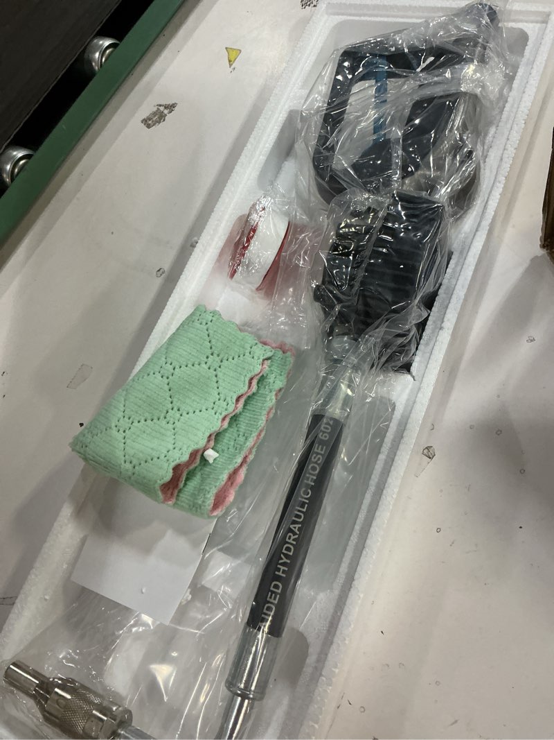 Condition photo showing Good Condition for Digital Oil Control Valve Flow Meter Dispenser Nozzle 10 GPM / 35 LPM, Heavy Duty Air Operated Electronic Oil Metering Gun 1/2 Inch NPT Inlet, Oil Gun - Max Working Pressure 1500 PSI / 100 bar Blue Digital Oil Gun