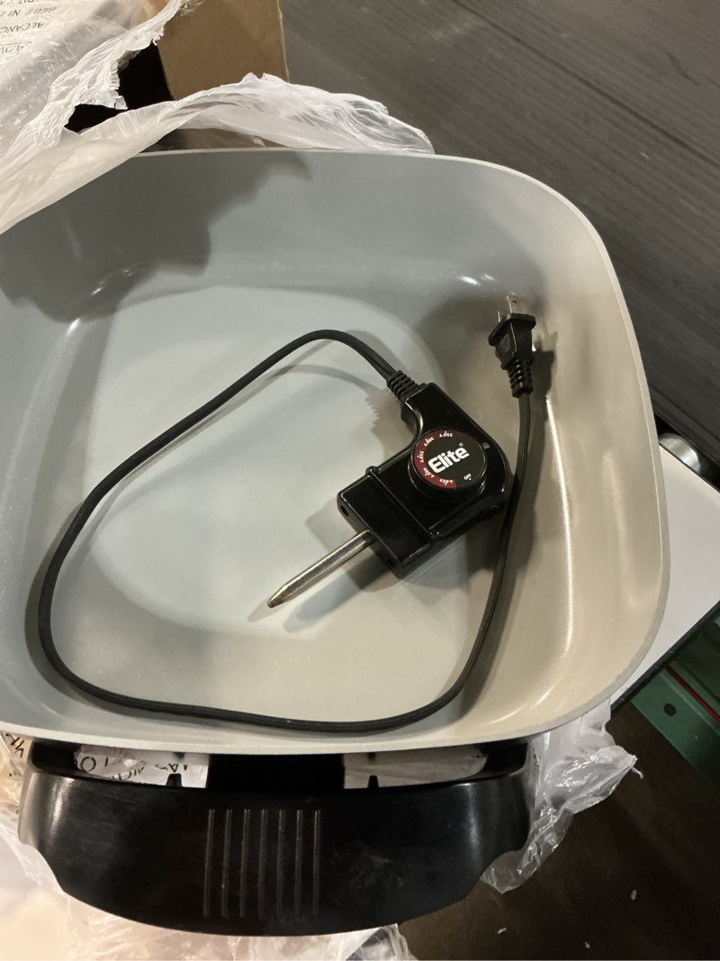 Condition photo showing Good Condition for elite gourmet pfas-free ceramic electric skillet, extra deep 12"x12"x3", less splatter, dishwasher safe, rapid heat, eg2313, 1200w, black 7.5qt