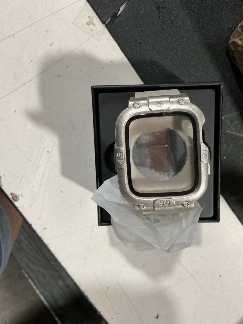 Condition photo showing Good Condition for goton 3 in 1 waterproof case with band for apple watch with built-in tempered glass screen protector 44mm, 360° shockproof bumper face cover with band for apple watch se 3/se 2/se, series 6/5/4, 44mm starlight 44mm