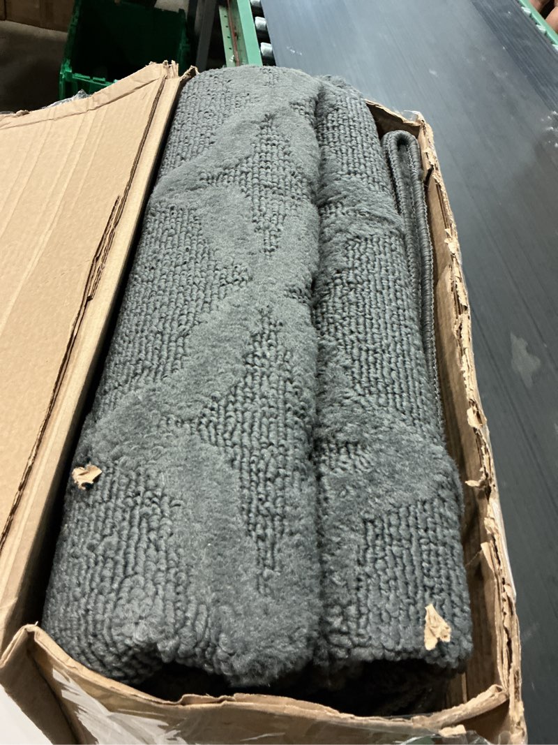 Condition photo showing Good Condition for garland rug sparta 4 ft. x 6 ft. area rug cinder gray cinder gray 4' x 6' (rectangular)