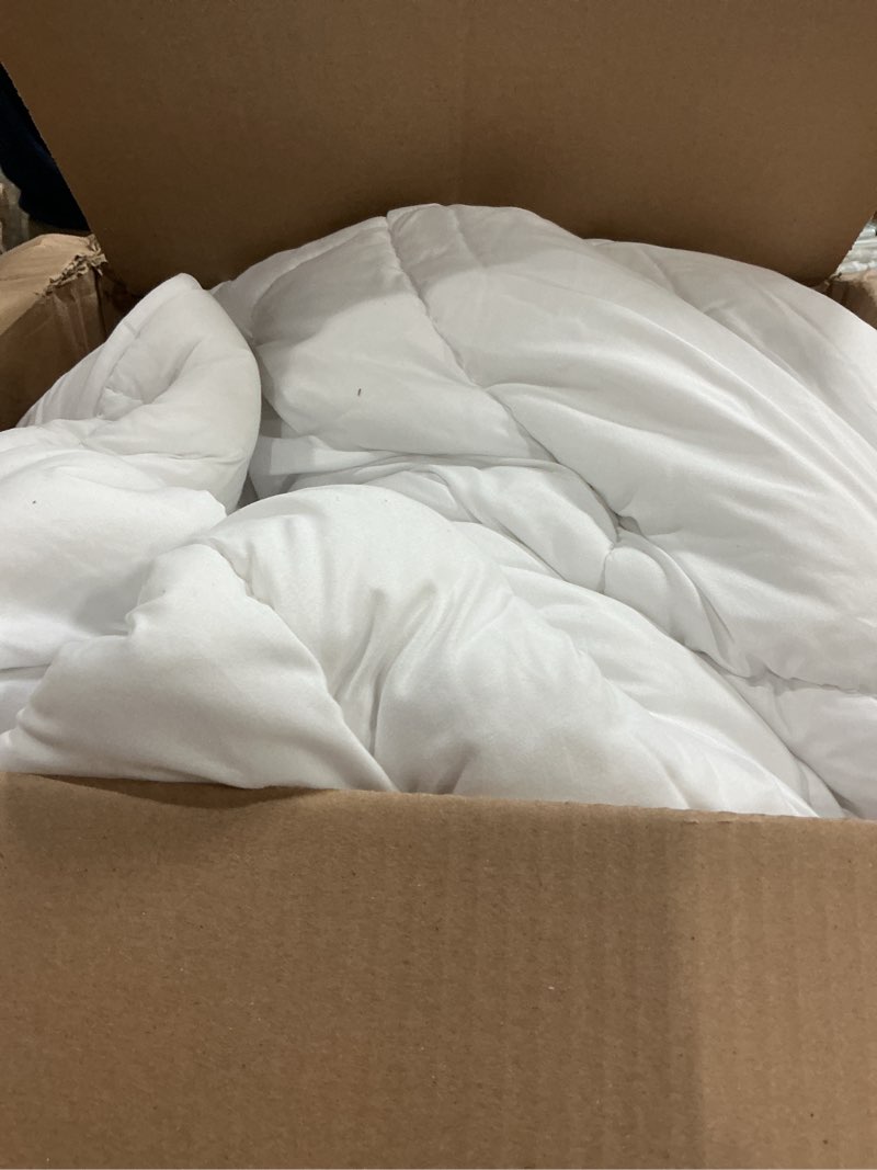 Condition photo showing As Is for Utopia Bedding Comforter Duvet Insert, Quilted Comforter with Corner Tabs, Box Stitched Down Alternative Comforters Queen Size (Beige) Queen Beige