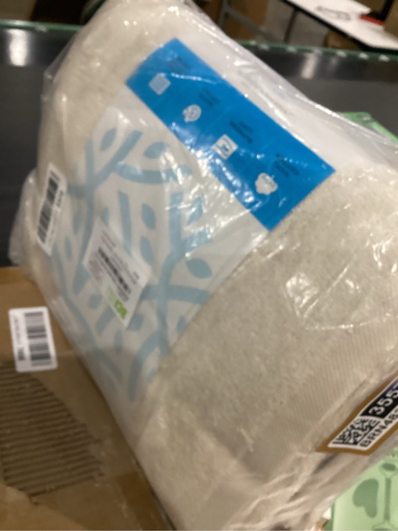 Condition photo showing New/Like New for white classic luxury soft ivory bath sheet towels - 650 gsm cotton luxury bath towels extra large 35x70 | highly absorbent and quick dry | hotel collection extra large bath towels oversized, 2 pack 08: ivory