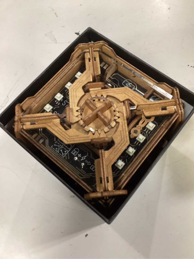 Condition photo showing Good Condition for puzzle potato tesla box - electronic puzzle box - escape room game in a box - brain teaser - 3d wooden puzzle for adults - money puzzle box for cash gift - birthday giftbox moneybox