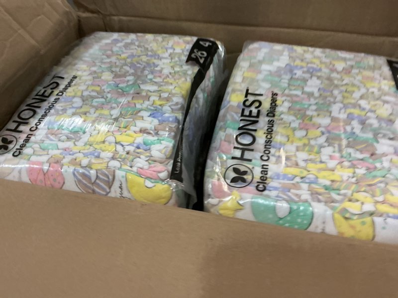 Condition photo showing New/Like New for the honest company comfort dry disposable diapers for sensitive skin, hypoallergenic, fragrance-free, donut grow up + cactus cuties, super club box, size 4 (22-37 lbs), 104 count size 4 (104 count) donut grow up + cactus cuties