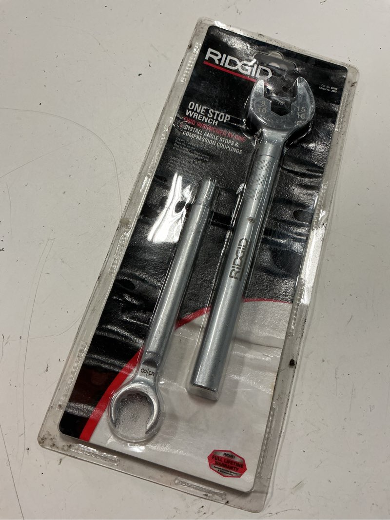 Condition photo showing Good Condition for ridgid one stop wrench 1 pc