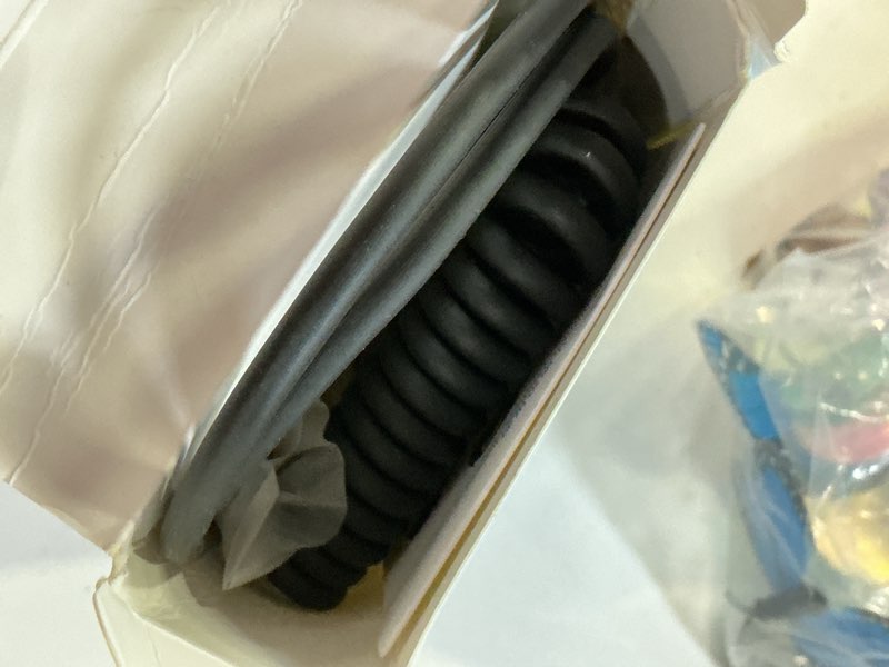Condition photo showing Good Condition for flash ttl cord jjc off-camera flash hot shoe cord for canon r5 r6 rp r t8i t7 t7i t6 t6i t6s t5 t5i sl3 sl2 90d 80d 77d 6d mark ii 5d mark iv m50 m6,etc replaces canon oc-e3 cord -1.3m