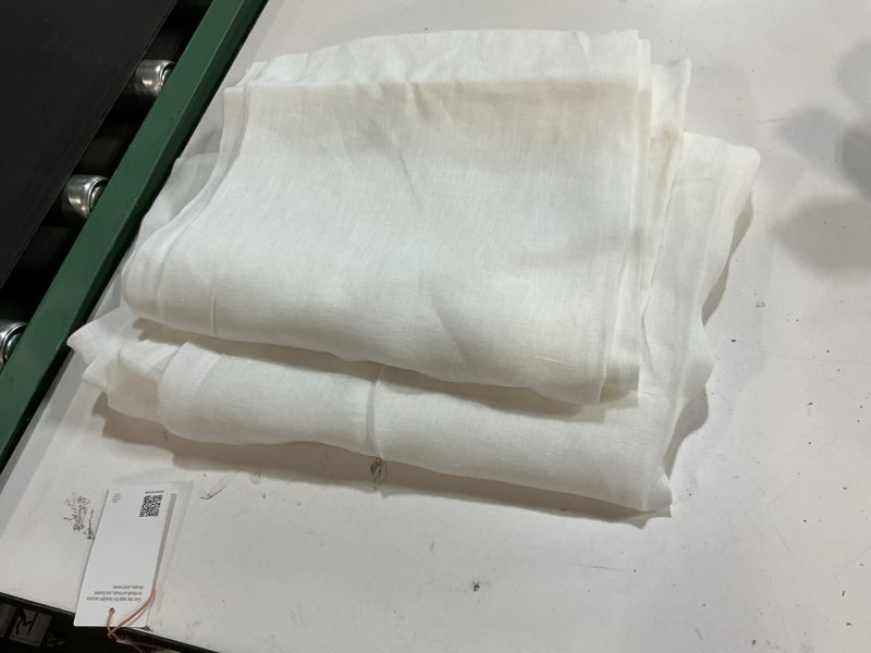 Condition photo showing Good Condition for european linen curtain 48 in x 84 in 122cm x 123cm