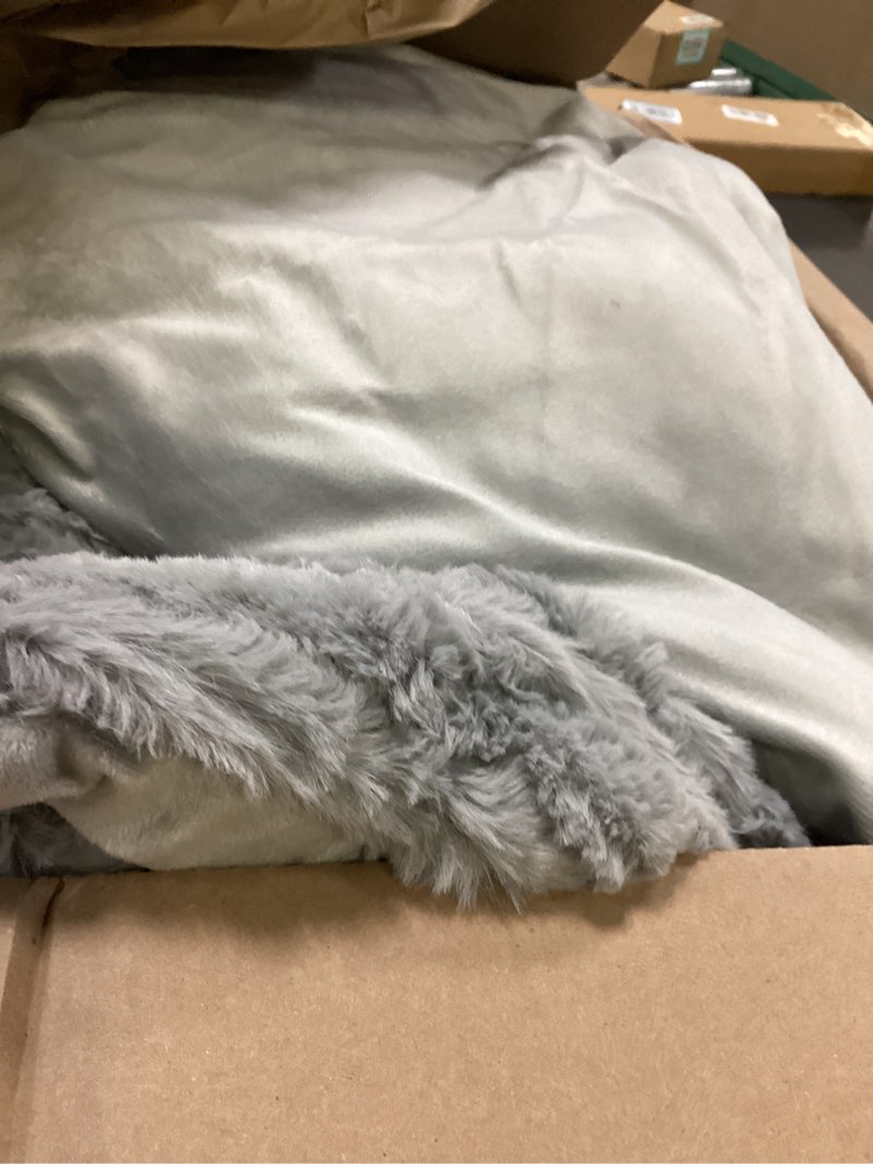 Condition photo showing Good Condition for ugg kenzie comforter set with 2 pillow shams plush faux fur bedding soft warm down alternative comforter washable hypoallergenic fluffy blanket set for bedroom, king/california king size, seal grey grey king