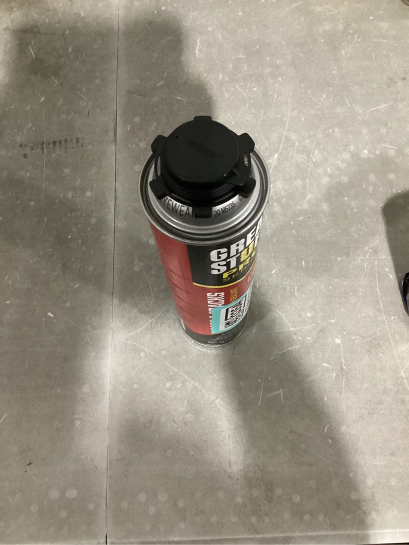 Condition photo showing Good Condition for 24 oz. gaps and cracks insulating spray foam sealant