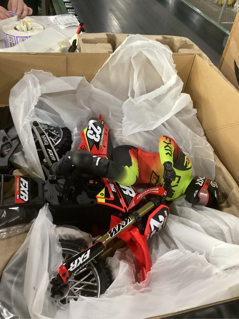 Condition photo showing New/Like New for losi rc motorcycle promoto-mx 1/4 motorcycle ready-to-run combo includes battery and charger pro circuit los06002 green