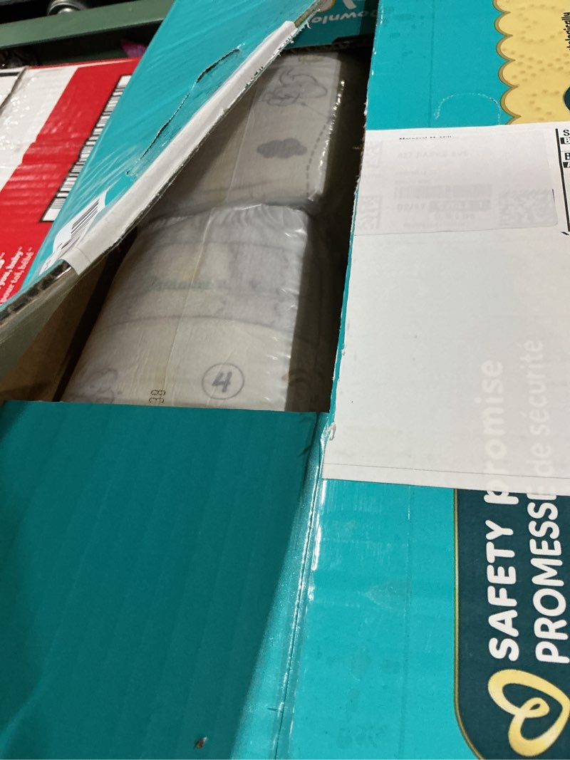 Condition photo showing Good Condition for pampers swaddlers sensitive disposable diapers - size 4 - 120ct