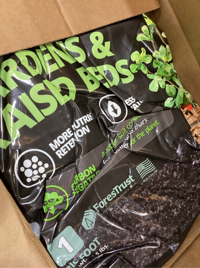 Condition photo showing New/Like New for wakefield biochar blend with carbonboost™ technology – enhanced water & nutrient retention for raised bed garden soil - ultimate organic potting soil mix for vegetables, gardens and houseplants - 1cf