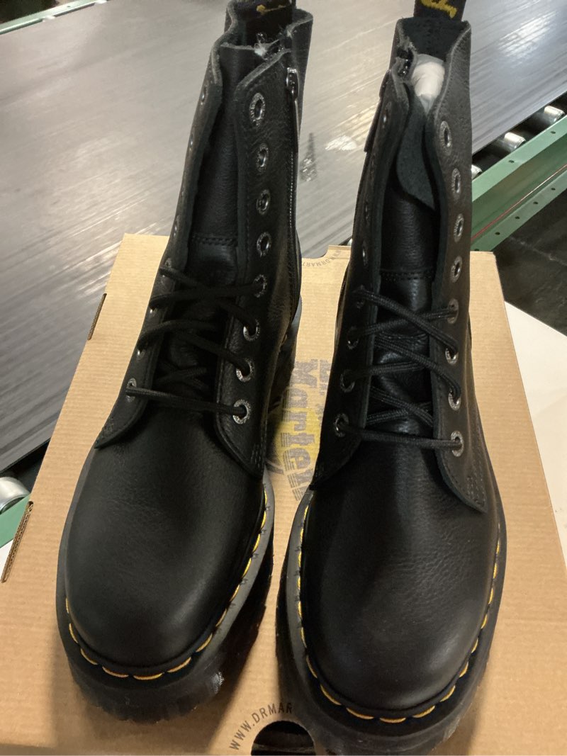 Condition photo showing Good Condition for dr. martens unisex-adult jadon iiijadon iii