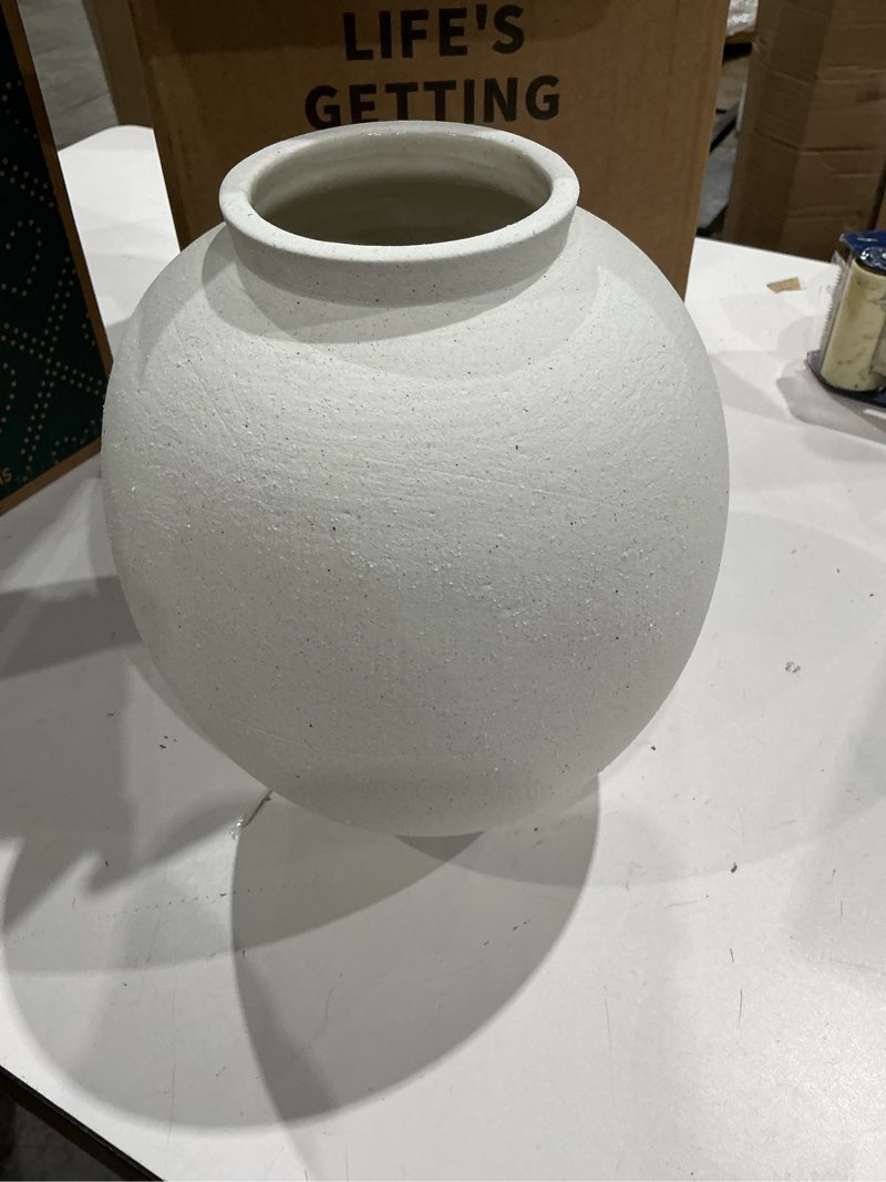 Condition photo showing Good Condition for large white ceramic vase - 9.8 inch rustic farmhouse flower vase for home decor, minimalist tall vases for living room, table, bathroom, holiday & weddings (sandstone white) sandstone white 9.8 inch