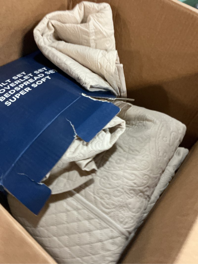 Condition photo showing Good Condition for Qucover Alaska King Bedspread 132x 120, Oversized King Bedspread Extra Wide, 3 Piece Soft Microfiber Lightweight Oversized King Quilts Bedding Set, Quilting Paisley Pattern, with Pillow Shams, Beige Beige 132"x120"