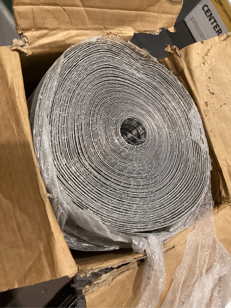 Condition photo showing Good Condition for seboss hardware cloth  mesh gauge - hot dip galvanized after welding - woven wire mesh roll for bee screen mesh chicken wire fencing snake fence craft projects (we dont know the side)