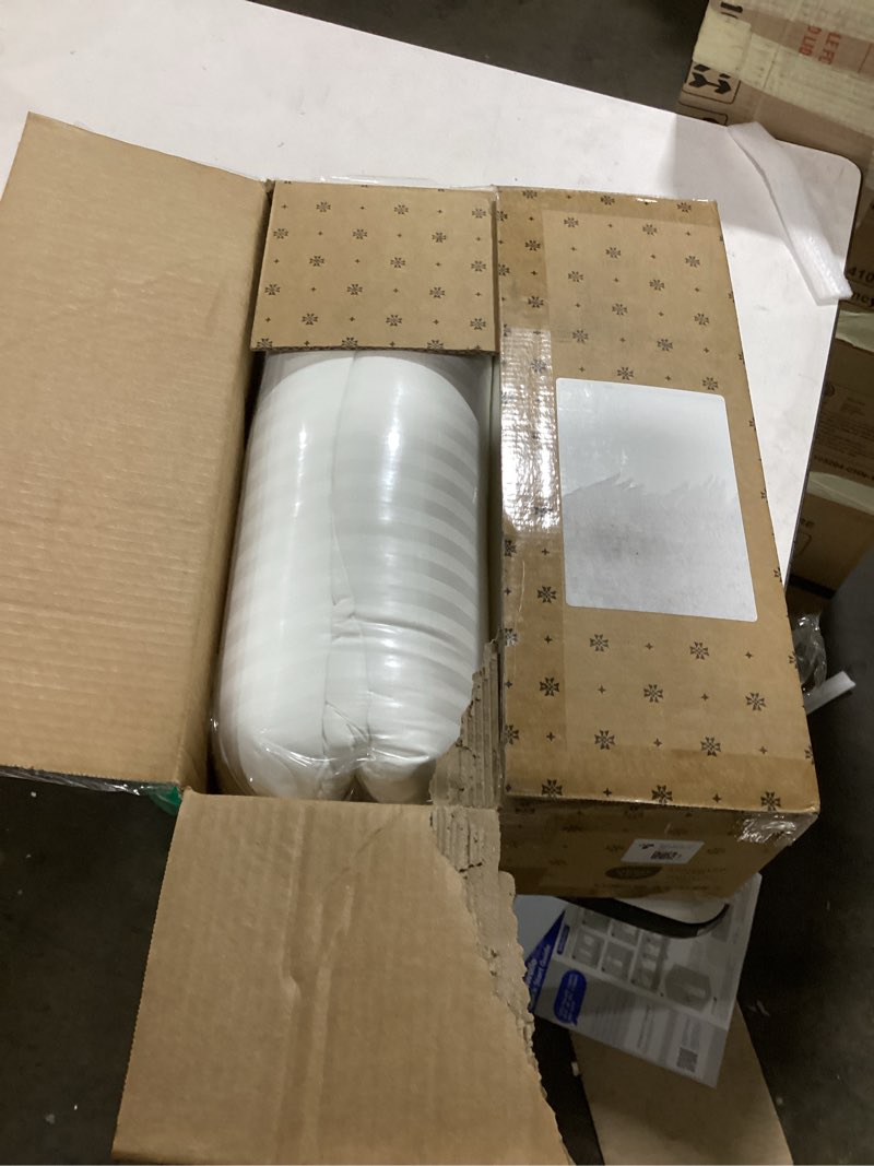 Condition photo showing Good Condition for Beckham Hotel Collection Bed Pillows Standard/Queen Size Set of 2 - Original Soft Down Alternative Pillow for Sleeping - Soft Support for Back, Stomach or Side Sleepers Queen / Standard White