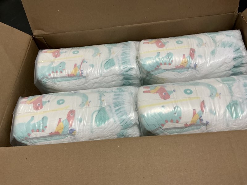 Condition photo showing Good Condition for Pampers Diapers - Cruisers 360 - Size 5, 128 Count, Babyproof up to 100% Leakproof Pull-On Diaper Size 5 128