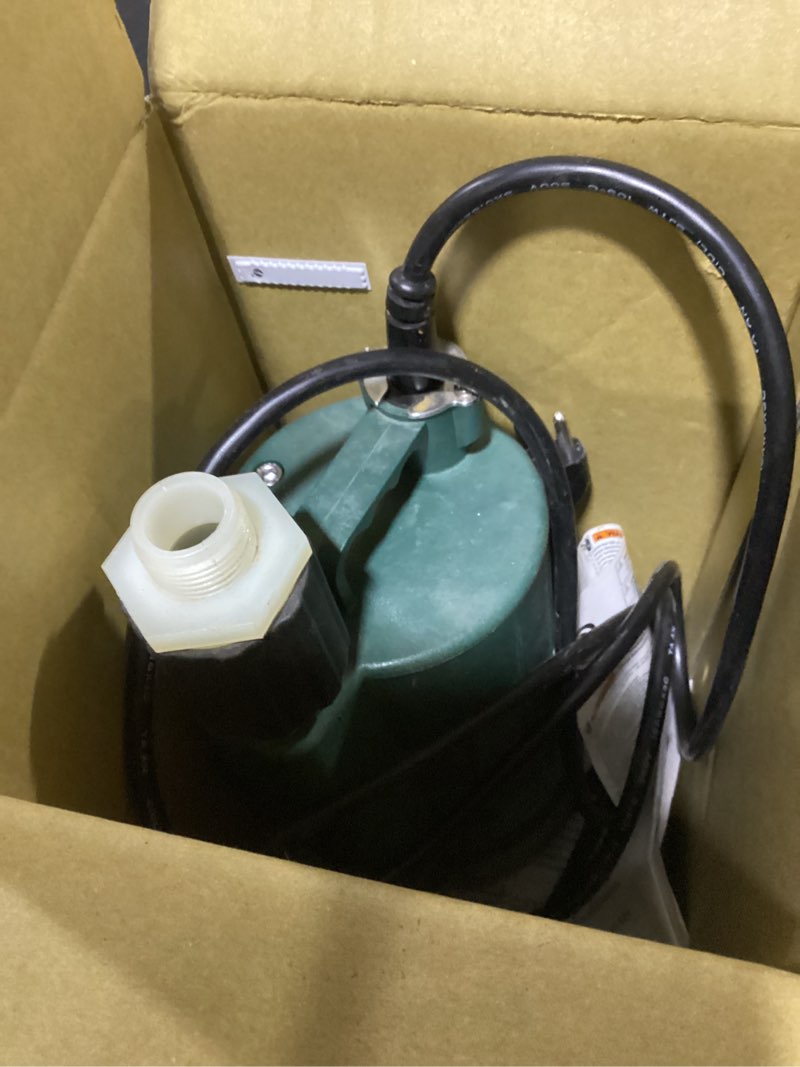 Condition photo showing As Is for zoeller 1/3-hp 115-volt 35-gpm thermoplastic submersible utility pump
