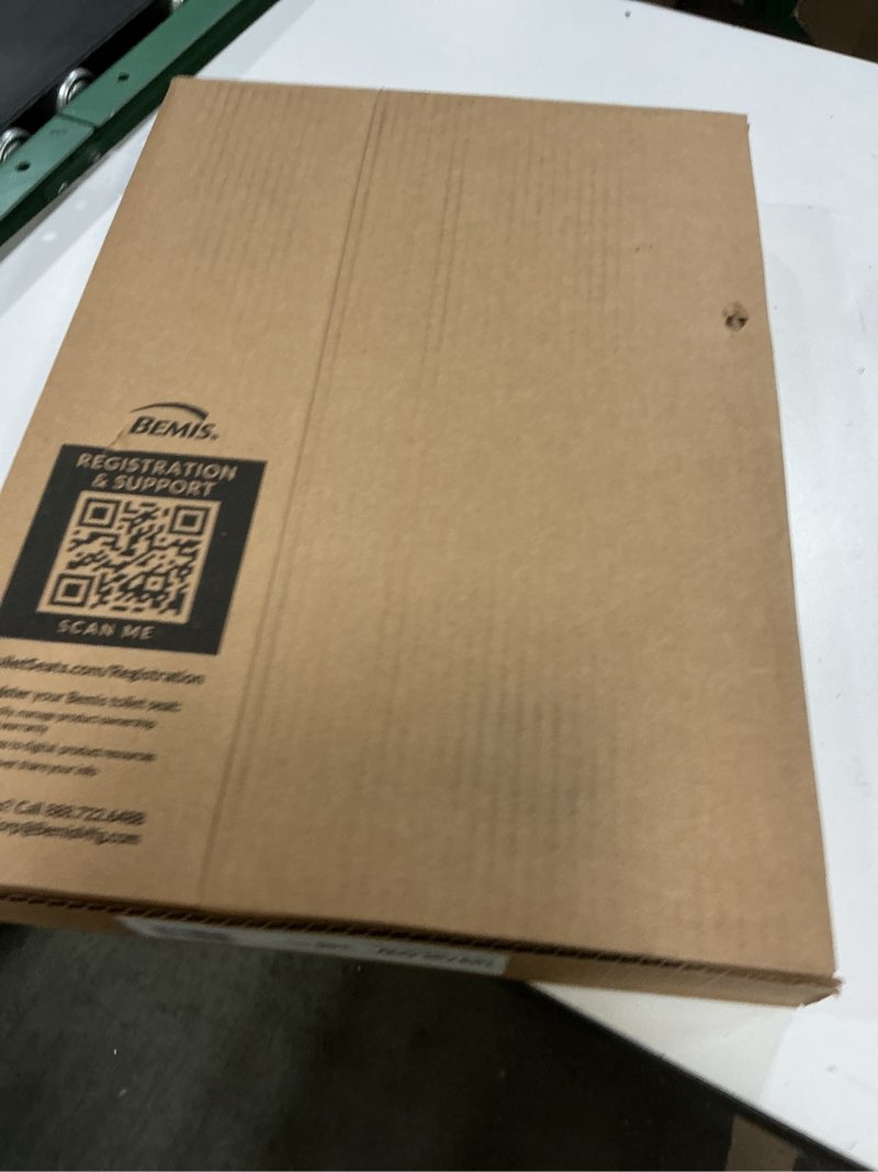 Condition photo showing New/Like New for mayfair cassel slow close toilet seat, easy clean, non slip premium wood seat, easy install, made in usa, elongated, biscuit seat elongated