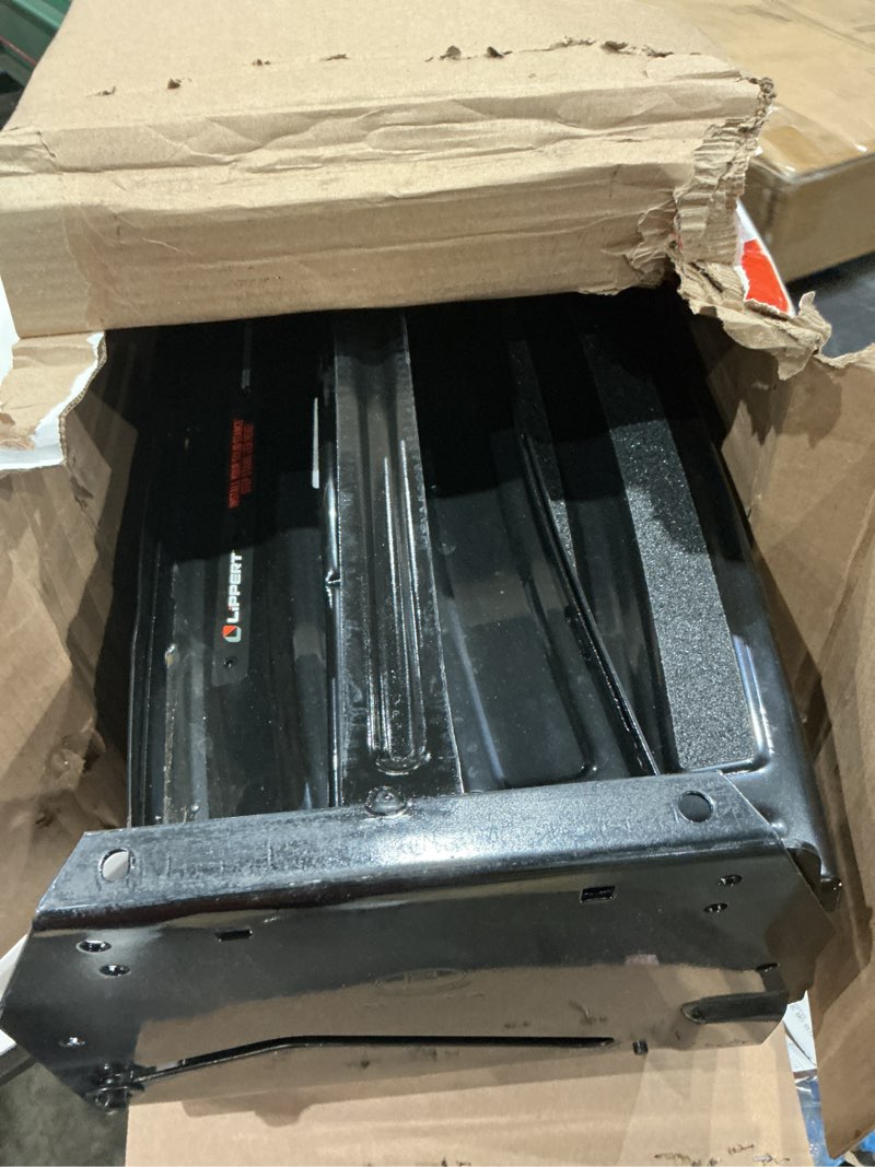 Condition photo showing Good Condition for lippert 24" radius triple manual rv steps, 9" rise for 5th wheel rvs, travel trailers and motorhomes, anti-slip stepping surface - 1774401