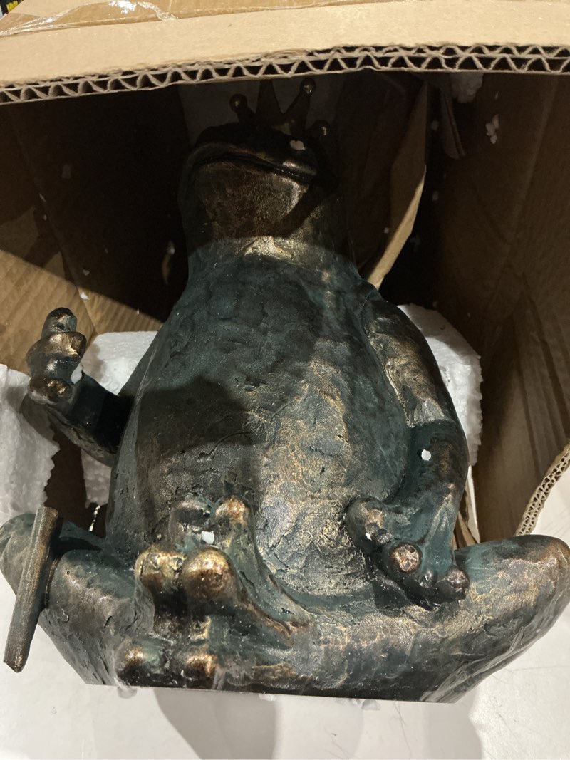 Condition photo showing Good Condition for Lune cle Frog Garden Statue,11.5" H×9.8" L Animal Figurines Garden Decor, Weather-Resistant Outdoor & Indoor Sculptures & Statues for Home,Patio,Yard and Entryway-Seated Frog with Scepter Antique Bronze