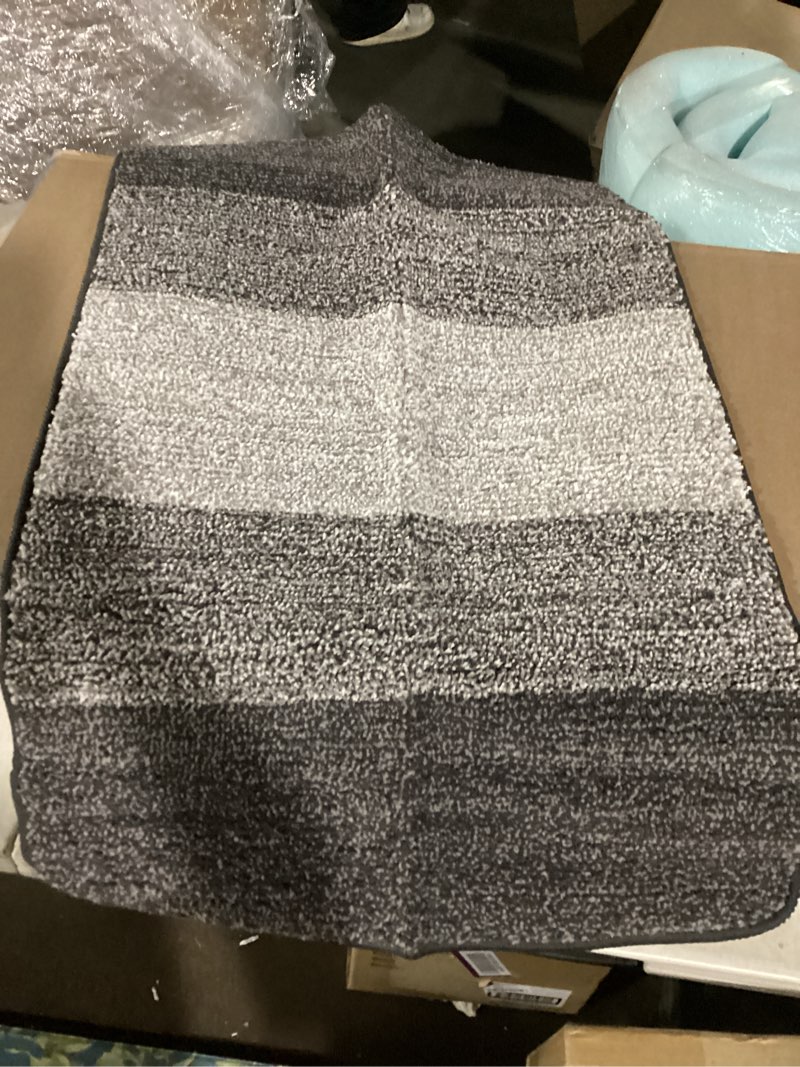 Condition photo showing Good Condition for Kitinjoy Indoor Outdoor Door Mat, 47x24 Non-Slip Absorbent Dirt Trapper, Low-Profile Washable Inside Entrance Front Floor Mat, Sturdy Soft Entry Doormats for Entryway, Grey 47" x 24" Grey