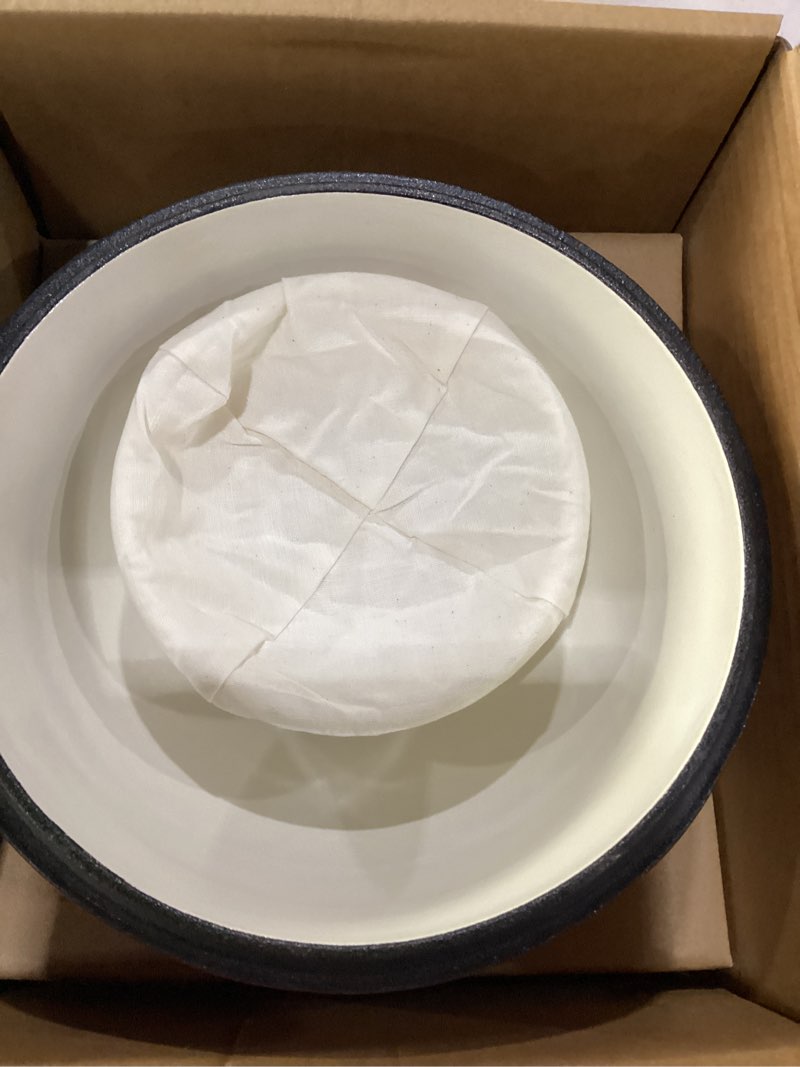 Condition photo showing New/Like New for reallnaive 8 pcs enameled bread dutch oven with lid for sourdough baking oven enameled cast iron dutch pot with bread proofing basket baking supplies set for kitchen homemade roasting(blue,5 quart) blue 5 quart