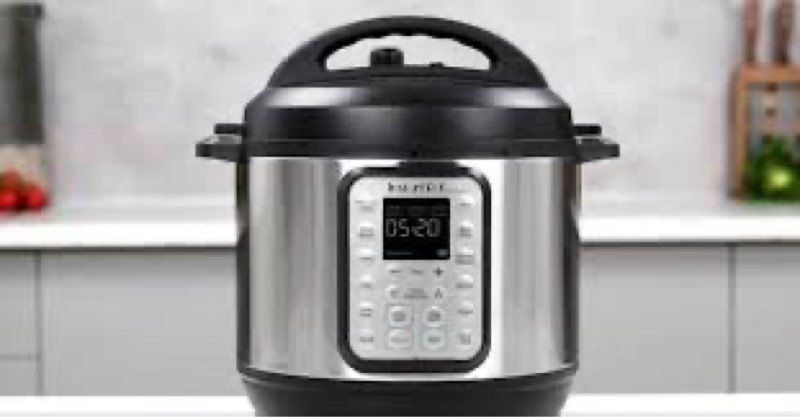 Instant Pot Duo Plus 9-in-1 Multicooker, Pressure Cooker, Slow Cook, Rice Maker, Steamer, Sauté, Yog