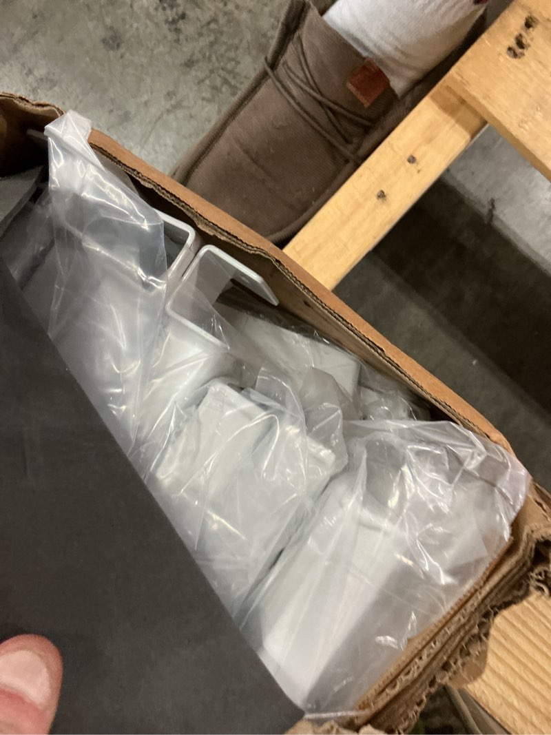 Condition photo showing Good Condition for hecasa 4' x 8' rolling flood table tray stand for hydroponic trays reservoirs hydroponic tray plants stand toolless assembly tray stand heavy duty steel powder coated white 600 lbs weight capacity
