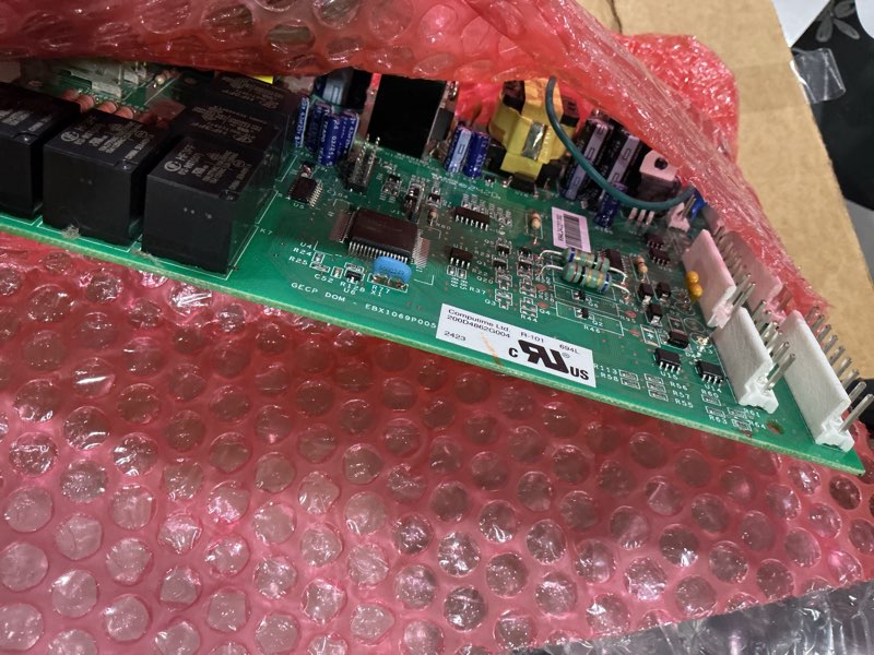 Condition photo showing Good Condition for ge wr55x10560 genuine oem main control board assembly for ge refrigerators