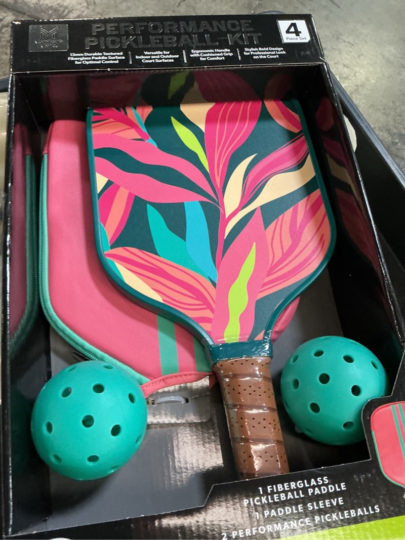 Condition photo showing Good Condition for member’s mark 4 pc. performance pickleball set